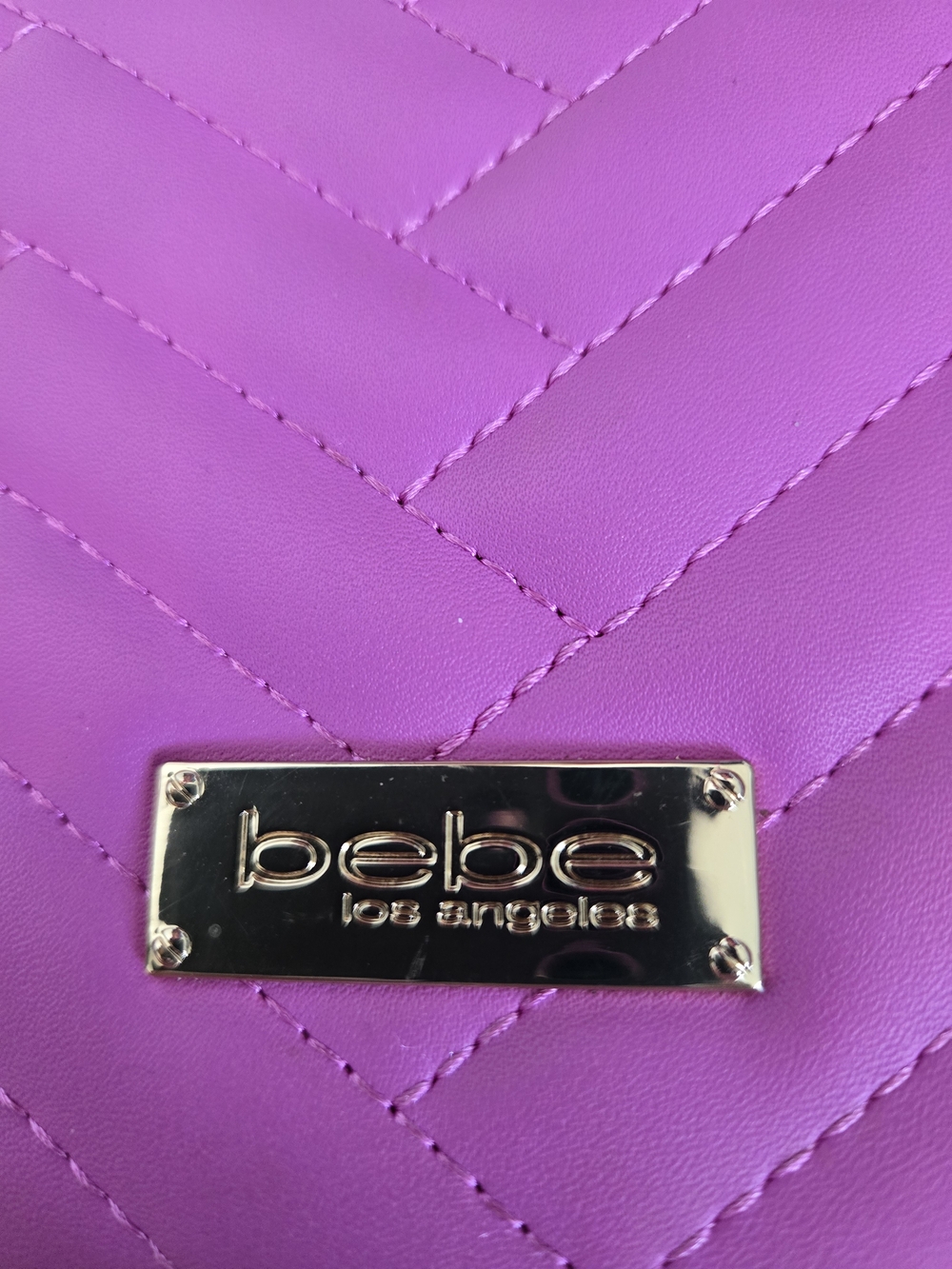 NWT bebe Sophia Quilted Grape - Chain Shoulder Vegan Bag- Edgy, Chic, Versatile. - Picture 3 of 10